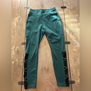 Leggings with pockets